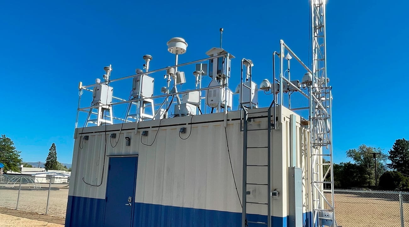 Near-reference air quality sensor network